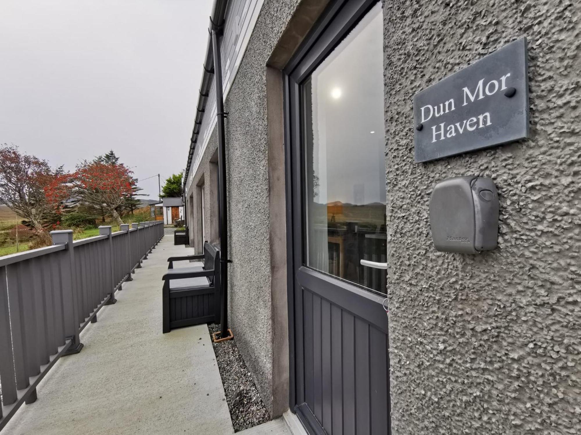 Skye Stays Staffin Eksteriør bilde